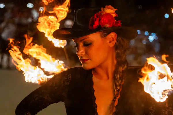 Galeria A Mulher do Fogo 1