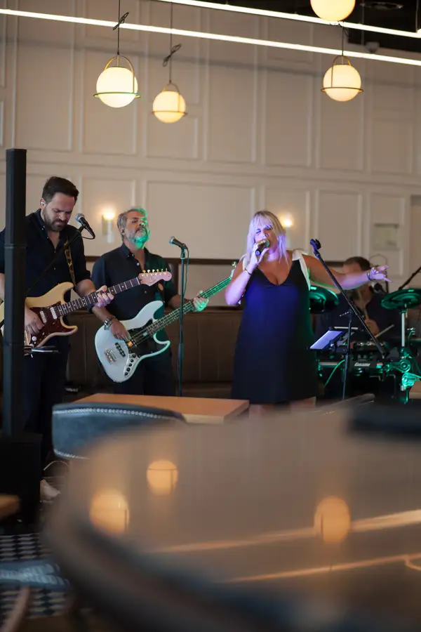 magic-tones-band-6
