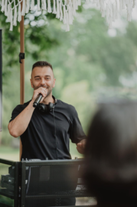 Casamento  - Música, Bandas e DJs em Atuação Nacional
