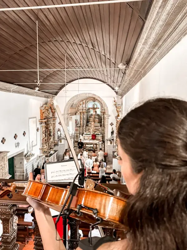 Galeria LOVARTIS - Música ao vivo 1