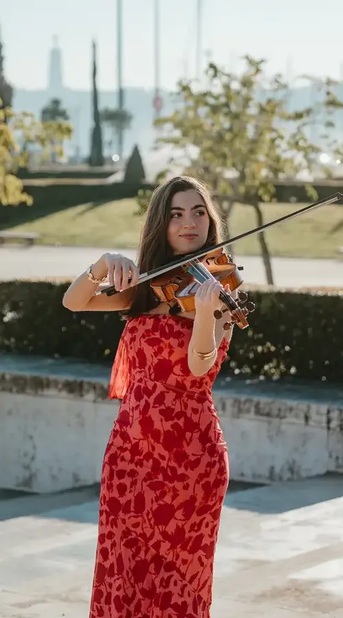 Carolina Gonçalves Violino