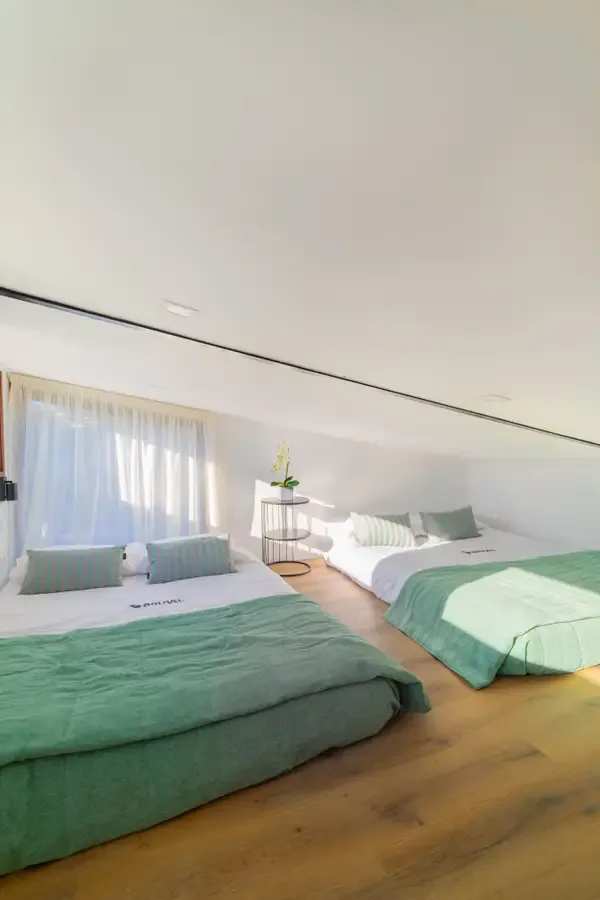 Bruval Eco Retreat 7