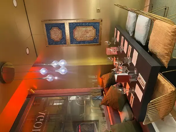 Galeria AGORA restaurante 3